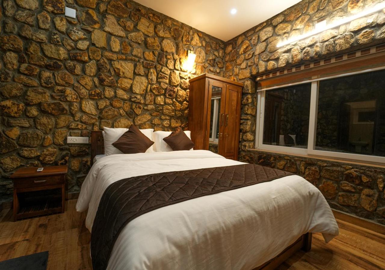 Tiyans Stone Castle Private Tea Villa Vagamon By Voye Homes Εξωτερικό φωτογραφία